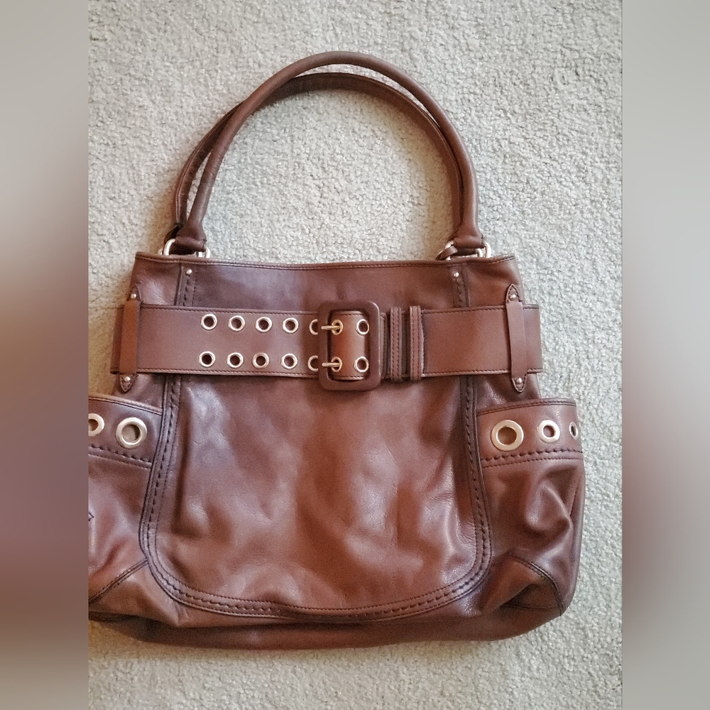 Cole-Hahn brown leather bag.